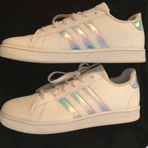 Adidas Metallic 3 Stripe Athletic Shoes Mens Sz 7, Womens Sz 8.5